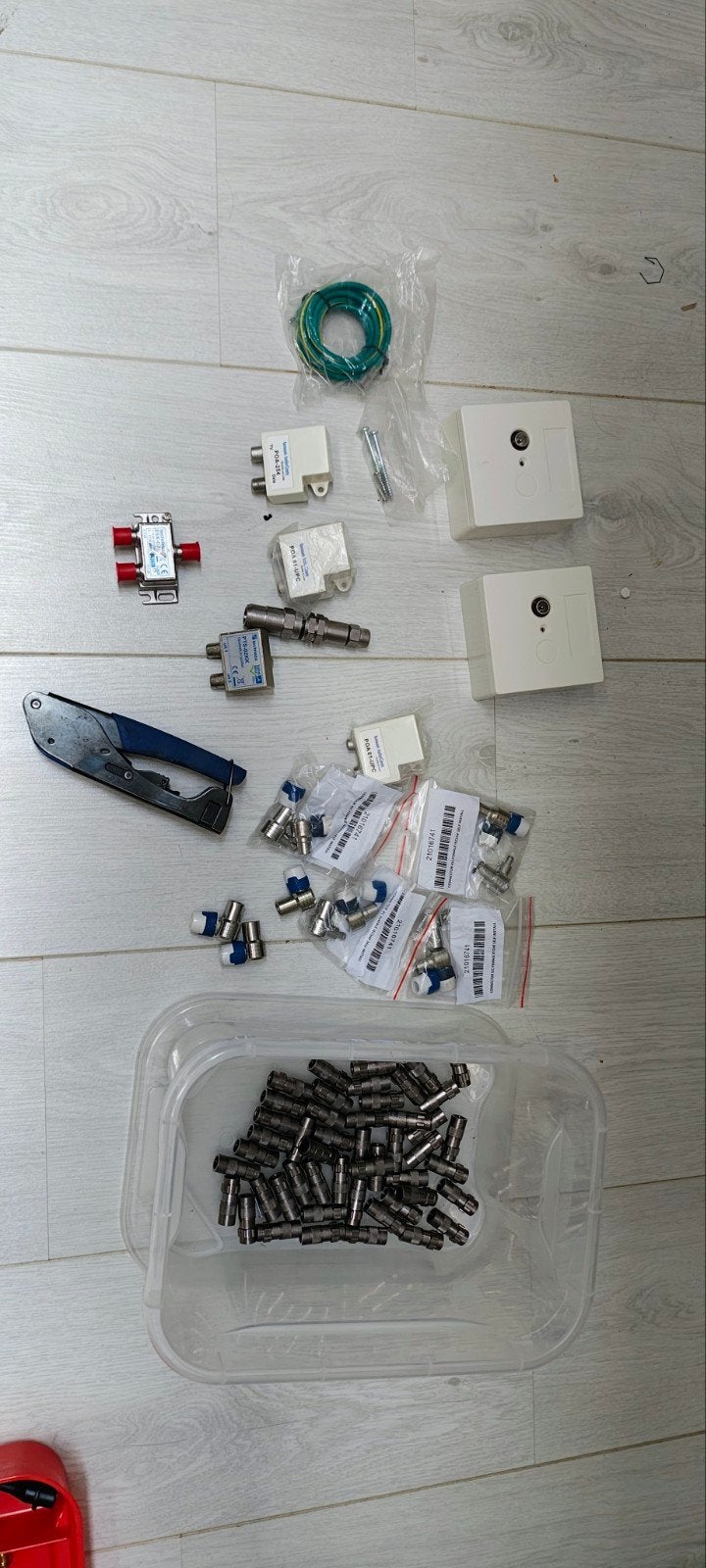 Coax benodigdheden, F-conectors, Aop's, Ophalen of Verzenden, Nieuw, Minder dan 2 meter, Coaxiale kabel