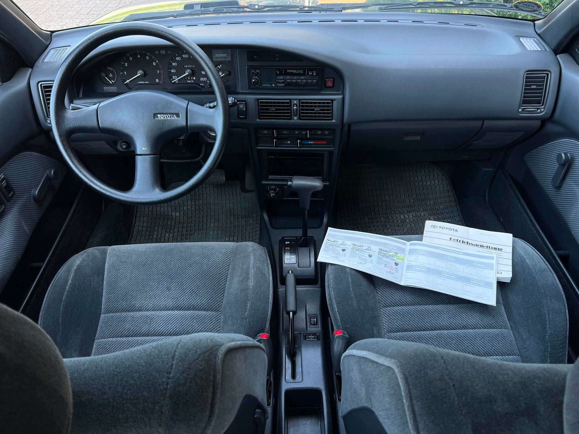 Toyota Corolla 1.6 GLi Automaat/Nieuw Staat/Youngtimer, foto 7