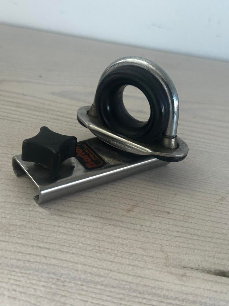 BARTON genua Oog incl. 20mm T-rail - Genua Slede (NIEUW), Watersport en Boten, Ophalen of Verzenden, Nieuw, Toebehoren, Minder dan 15 m²