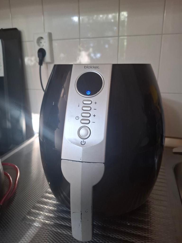Blokker Airfryer - Compact en Efficiënt, Ophalen of Verzenden, Gebruikt, Airfryer