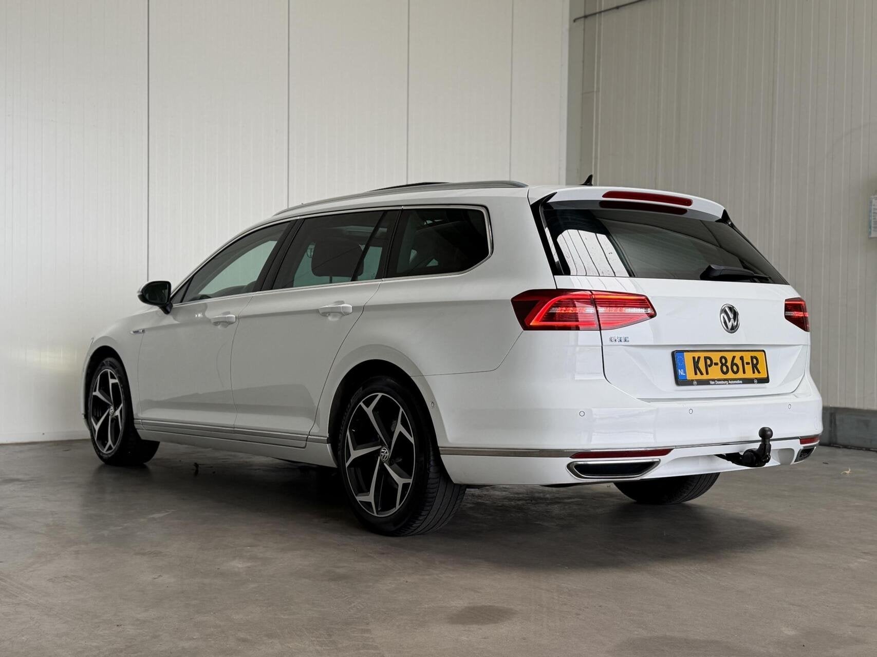 Volkswagen Passat 1.4 TSI GTE Highline PANO|Trekhaak|Virtual, Auto's, Gebruikt, Euro 6, 4 cilinders, Met garantie (alle)