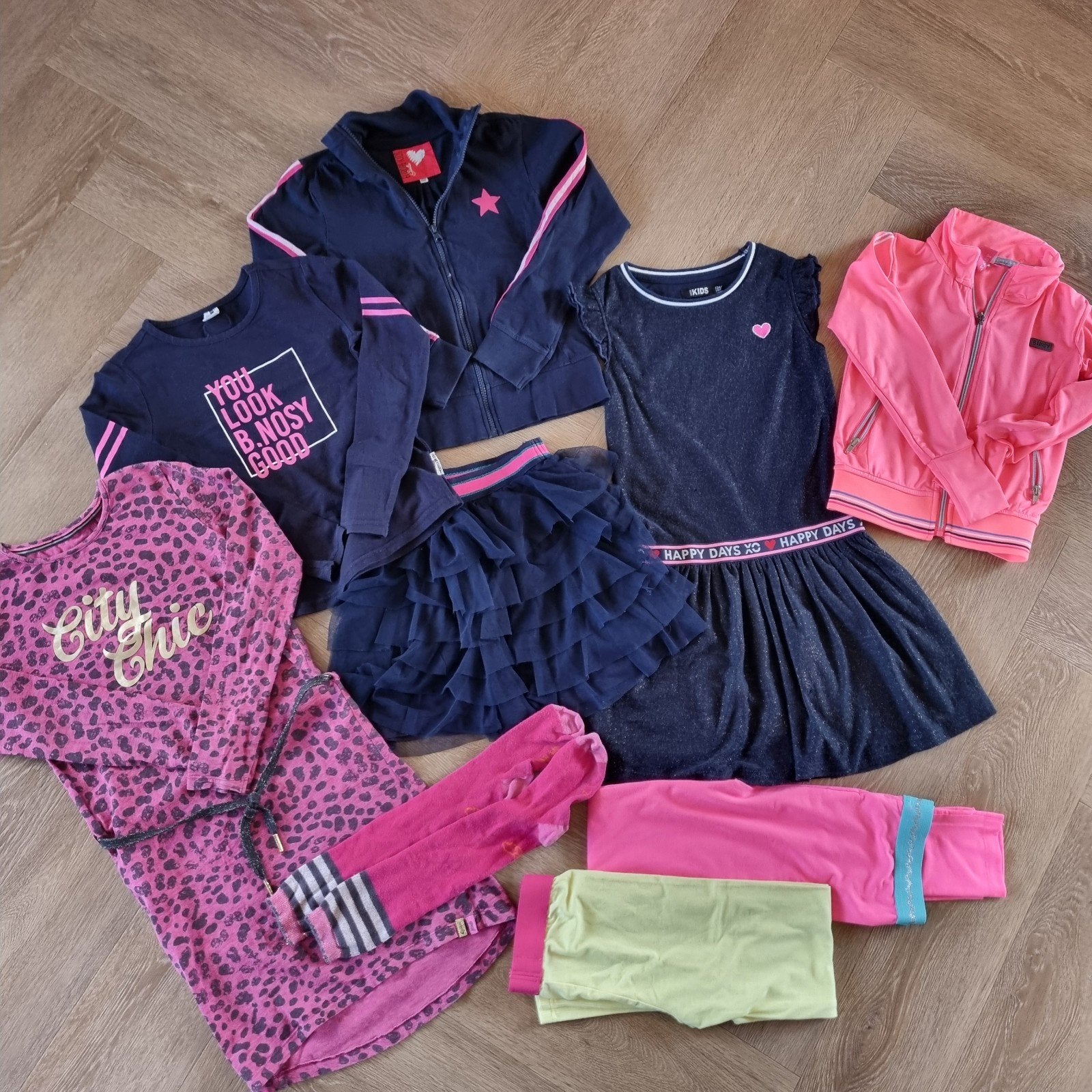 39 stuks kleding 128 134, Ophalen of Verzenden, Zo goed als nieuw, Maat 128