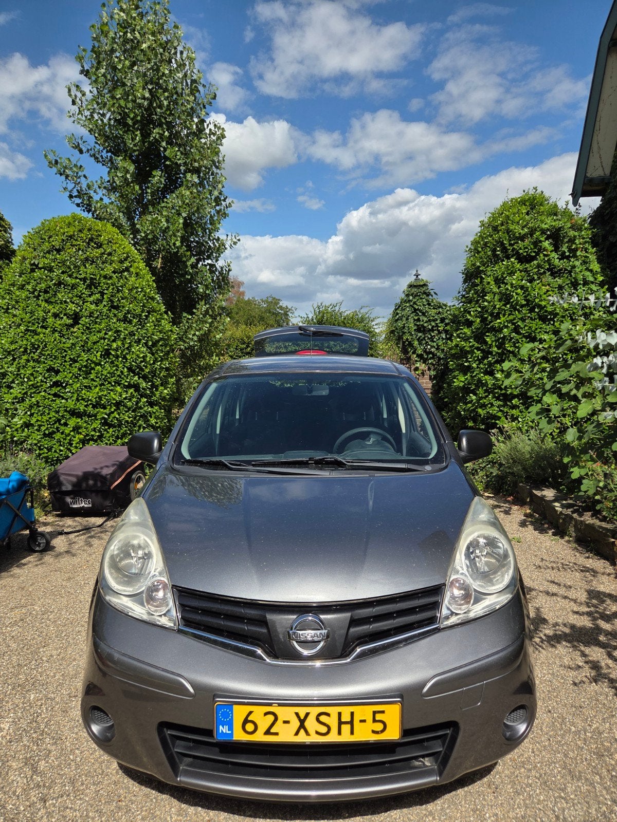 Nissan Note 1.4 16V 2011 Grijs, Voorwielaandrijving, 4 cilinders, 49 €/maand, Particulier