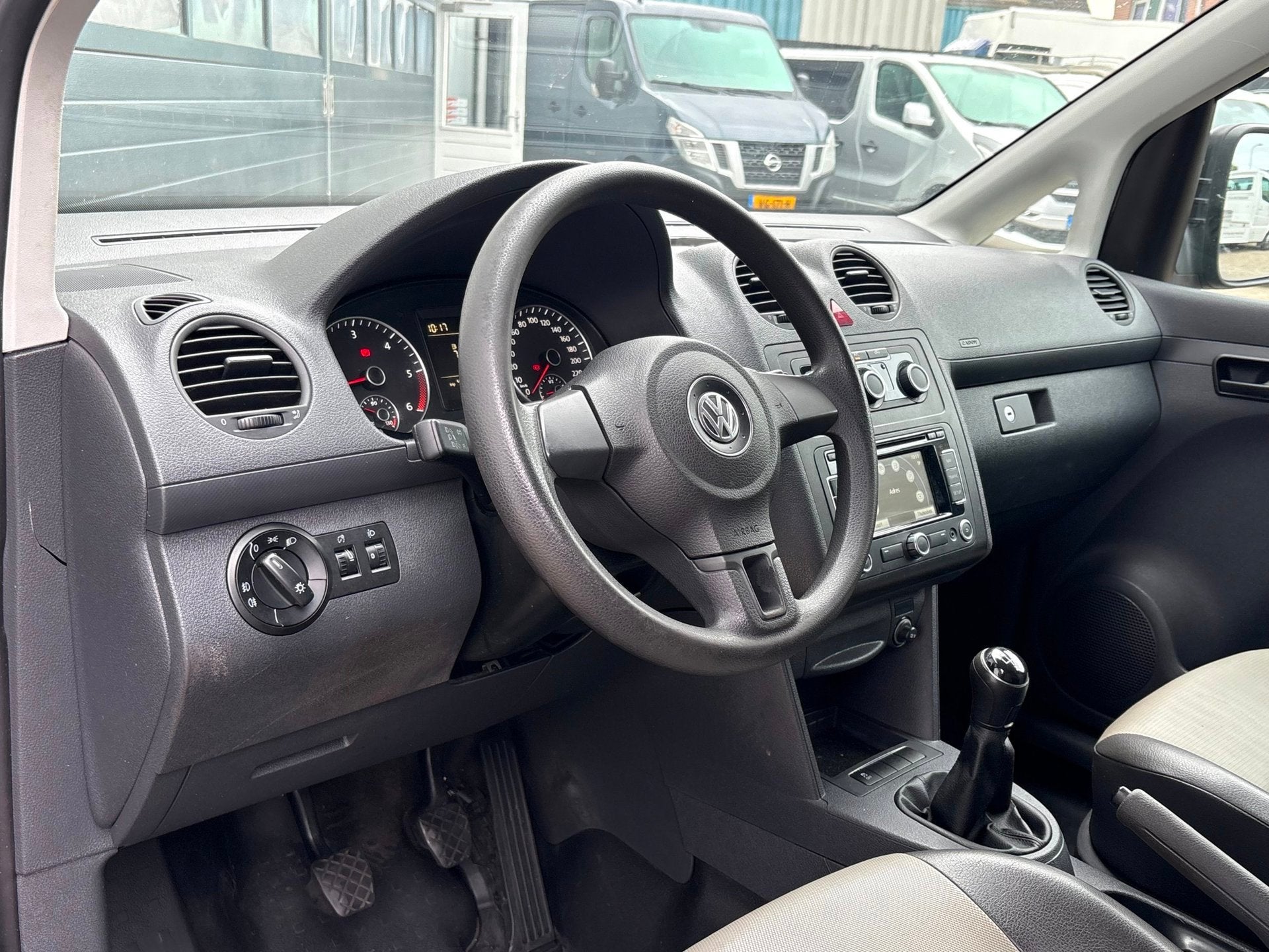 Volkswagen Caddy 1.6TDI 75pk Navi Airco Leder Trekh. MARGE!, Auto's, Voorwielaandrijving, Euro 5, Gebruikt, 4 cilinders