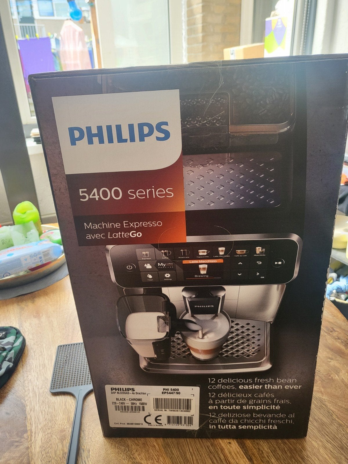 Philips 5400 Series LatteGo Espressomachine - Nieuw, Witgoed en Apparatuur, Koffiezetapparaten, Ophalen, Espresso apparaat, 10 kopjes of meer