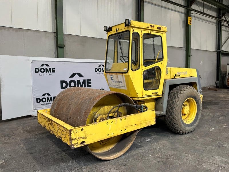 Bomag BW 172 trilwals, Zakelijke goederen