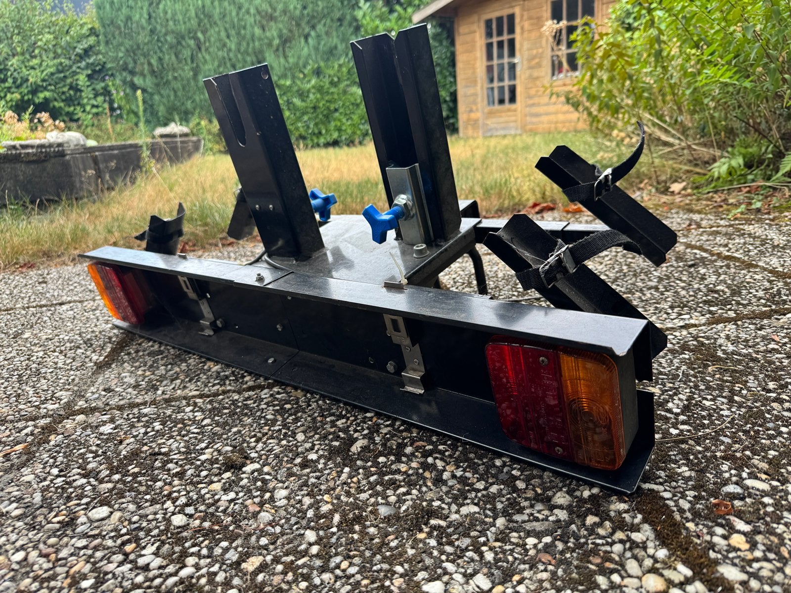 Fietsendrager twin rack, Ophalen, Zo goed als nieuw, Trekhaakdrager