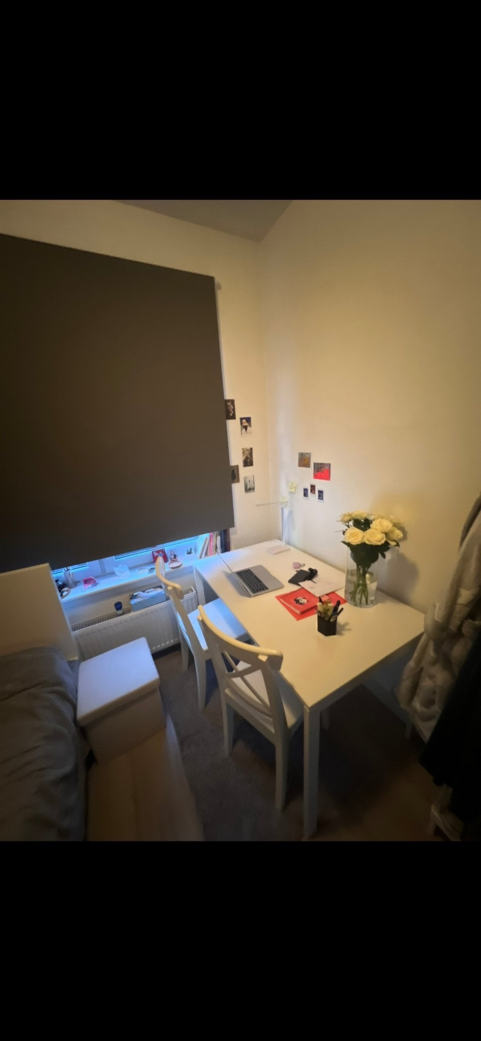 Wit bureau met twee stoelen, Gebruikt, Hout, Ophalen of Verzenden, Overige merken