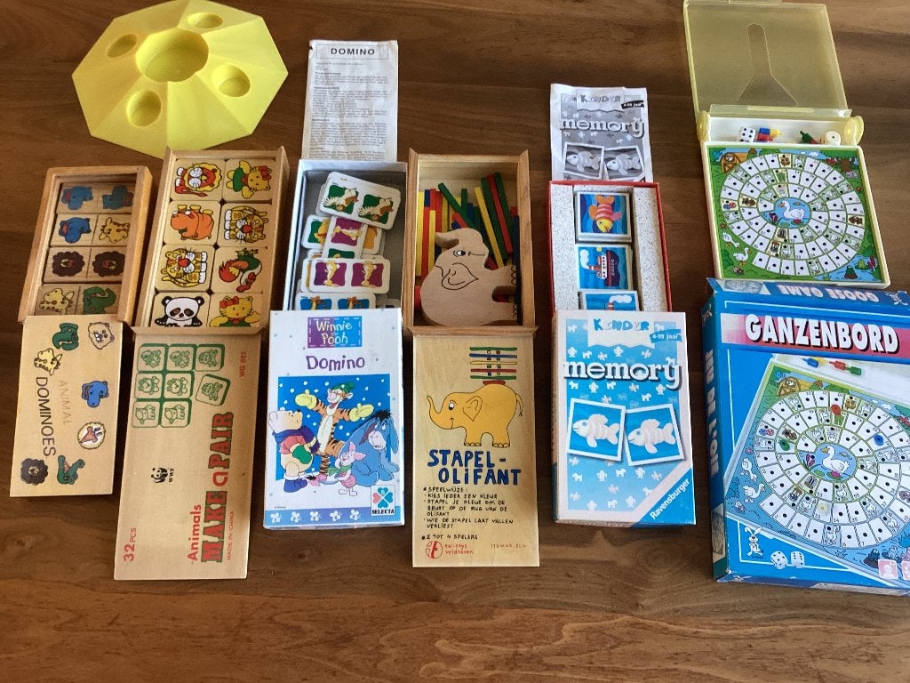 SPELLEN PAKKET met 7 spellen, Hobby en Vrije tijd, Gezelschapsspellen | Bordspellen, Gebruikt, Een of twee spelers, Drie of vier spelers