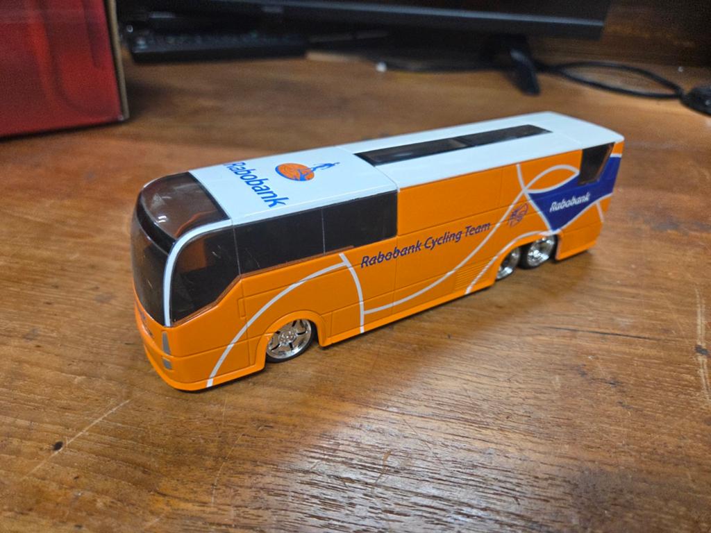 Ranobank cycling team bus 2Btoys 20 cm lang, Gebruikt, ., Ophalen of Verzenden, .
