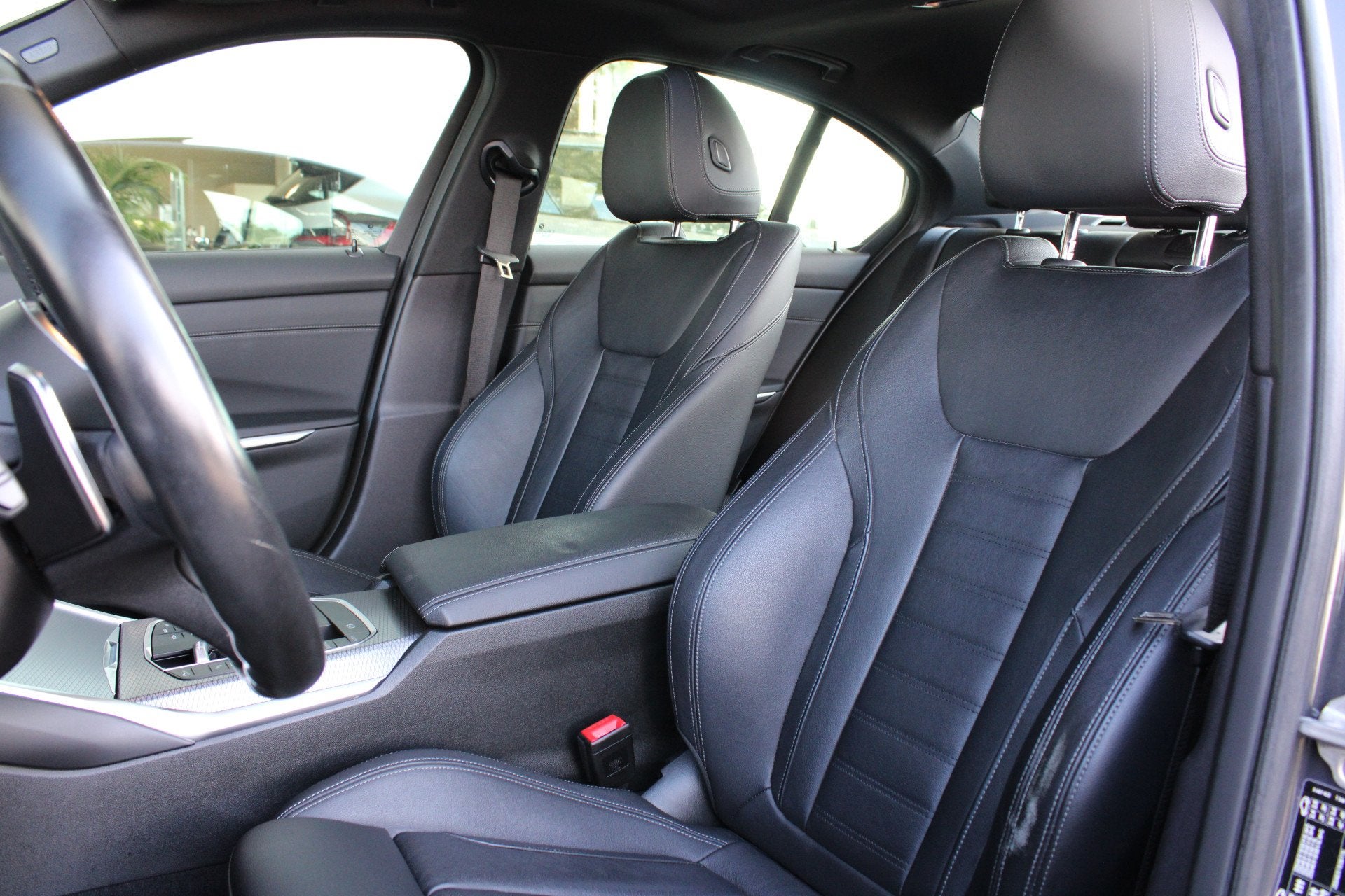 BMW 3 Serie 330e M Sport Automaat / Sportstoelen / Active Cr, Auto's, Achterwielaandrijving, 4 cilinders, Met garantie (alle)
