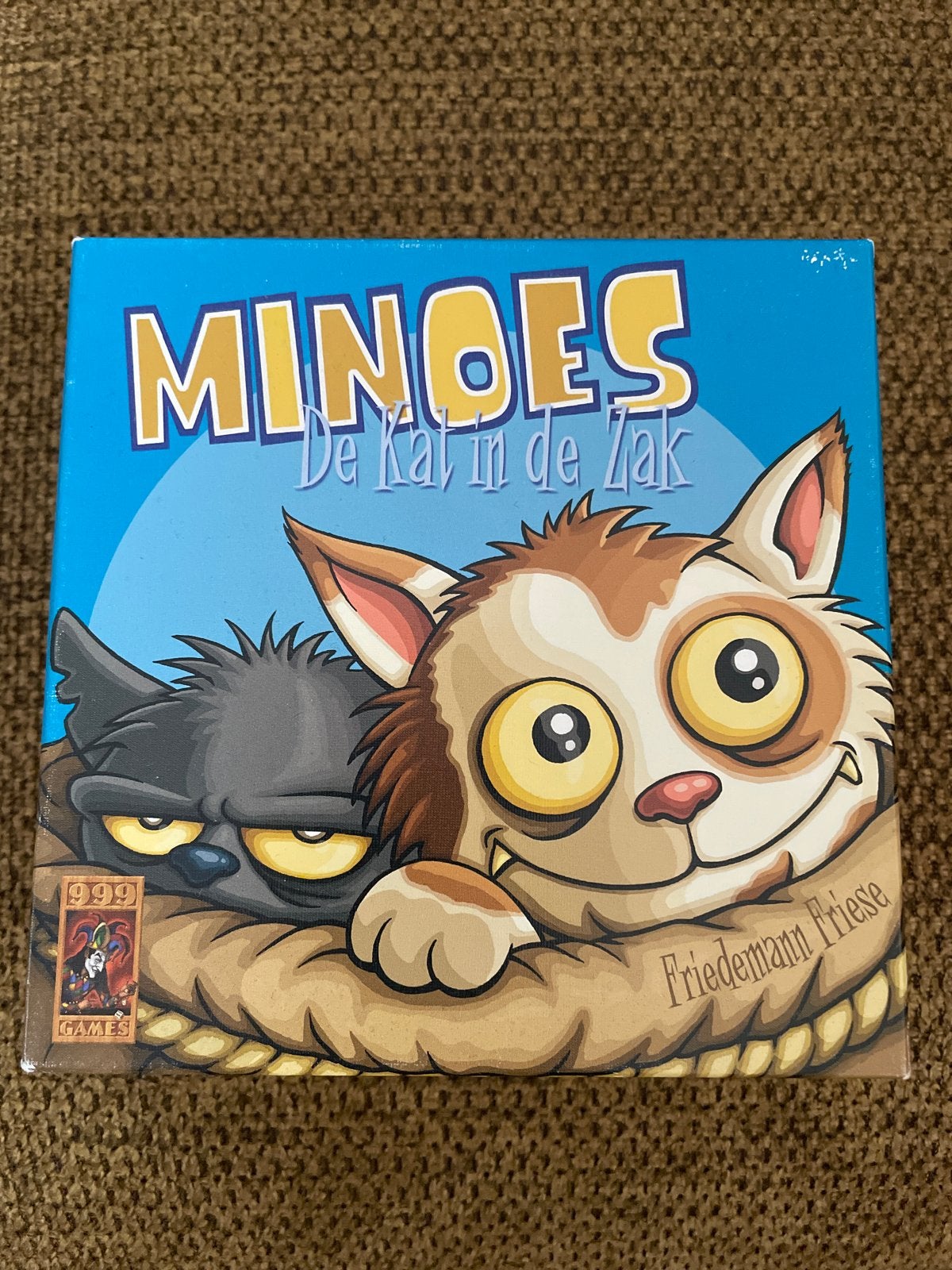 Minoes: De Kat in de Zak - Leuk kaartspel, Vijf spelers of meer, Ophalen of Verzenden, Zo goed als nieuw