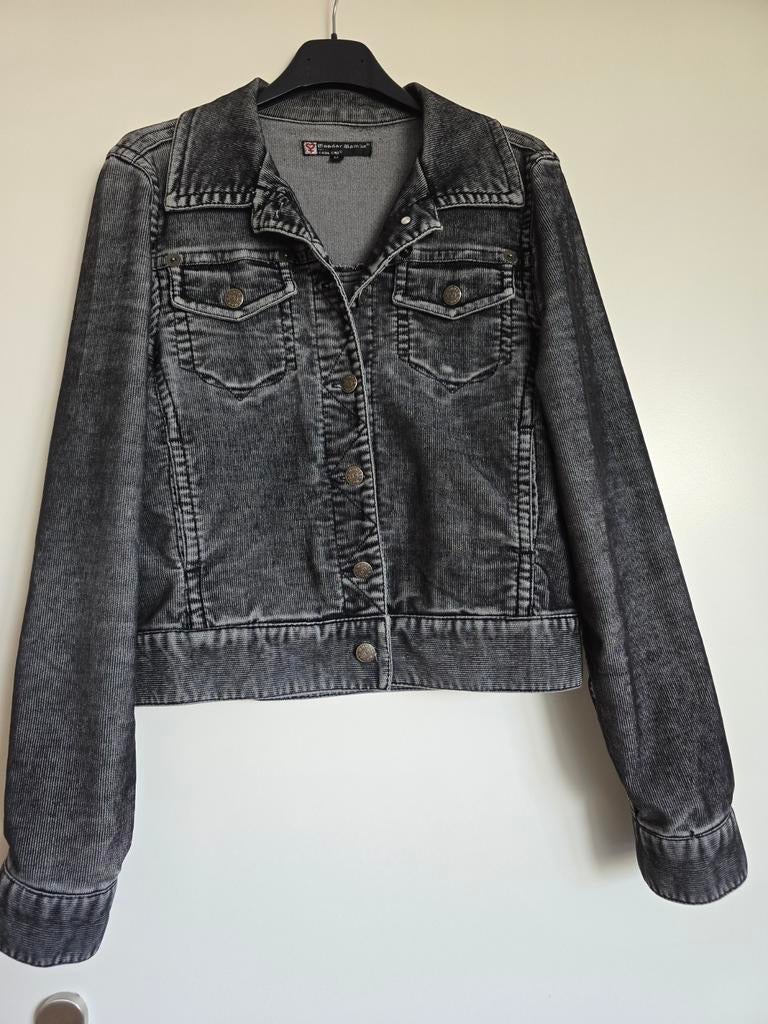 Leuk Corduroy jasje te koop, Ophalen of Verzenden, Zo goed als nieuw