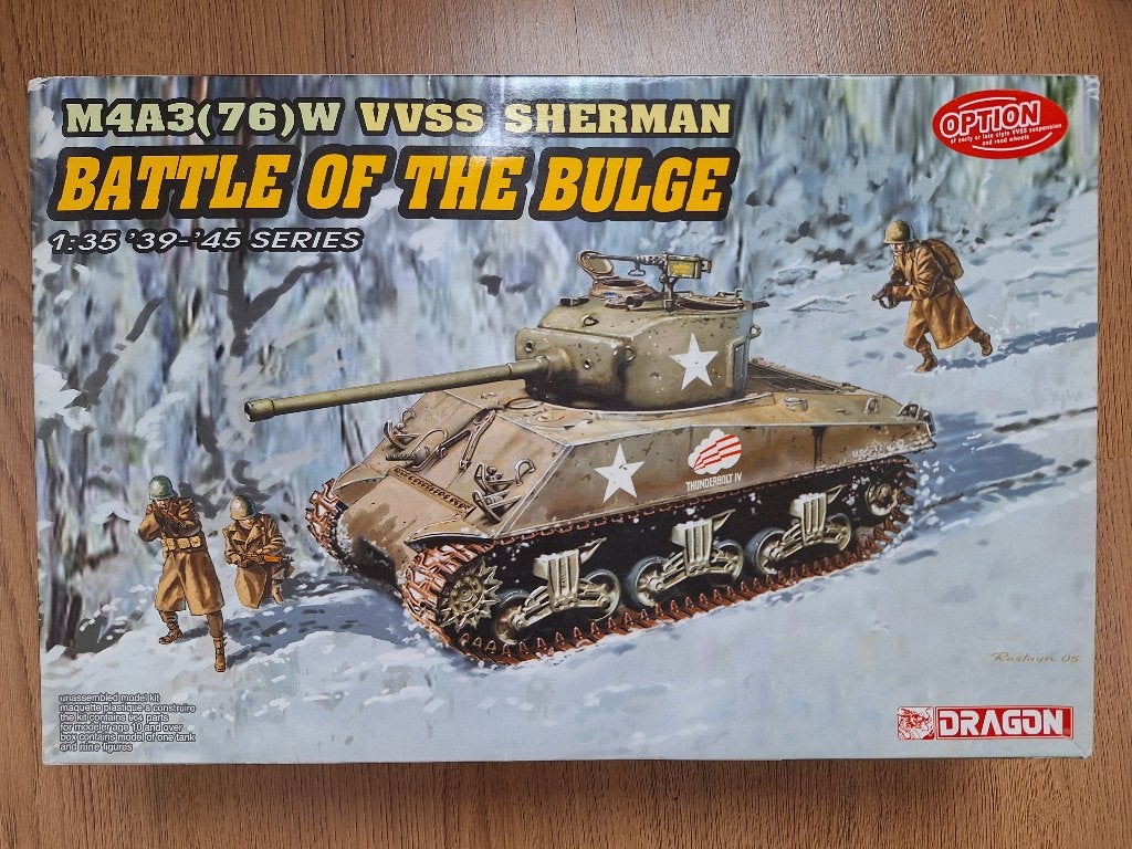 1:35 1/35 Dragon M4A3(76)W VVSS Sherman Battle of the Bulge, Overige merken, Tank, 1:32 tot 1:50, Ophalen of Verzenden