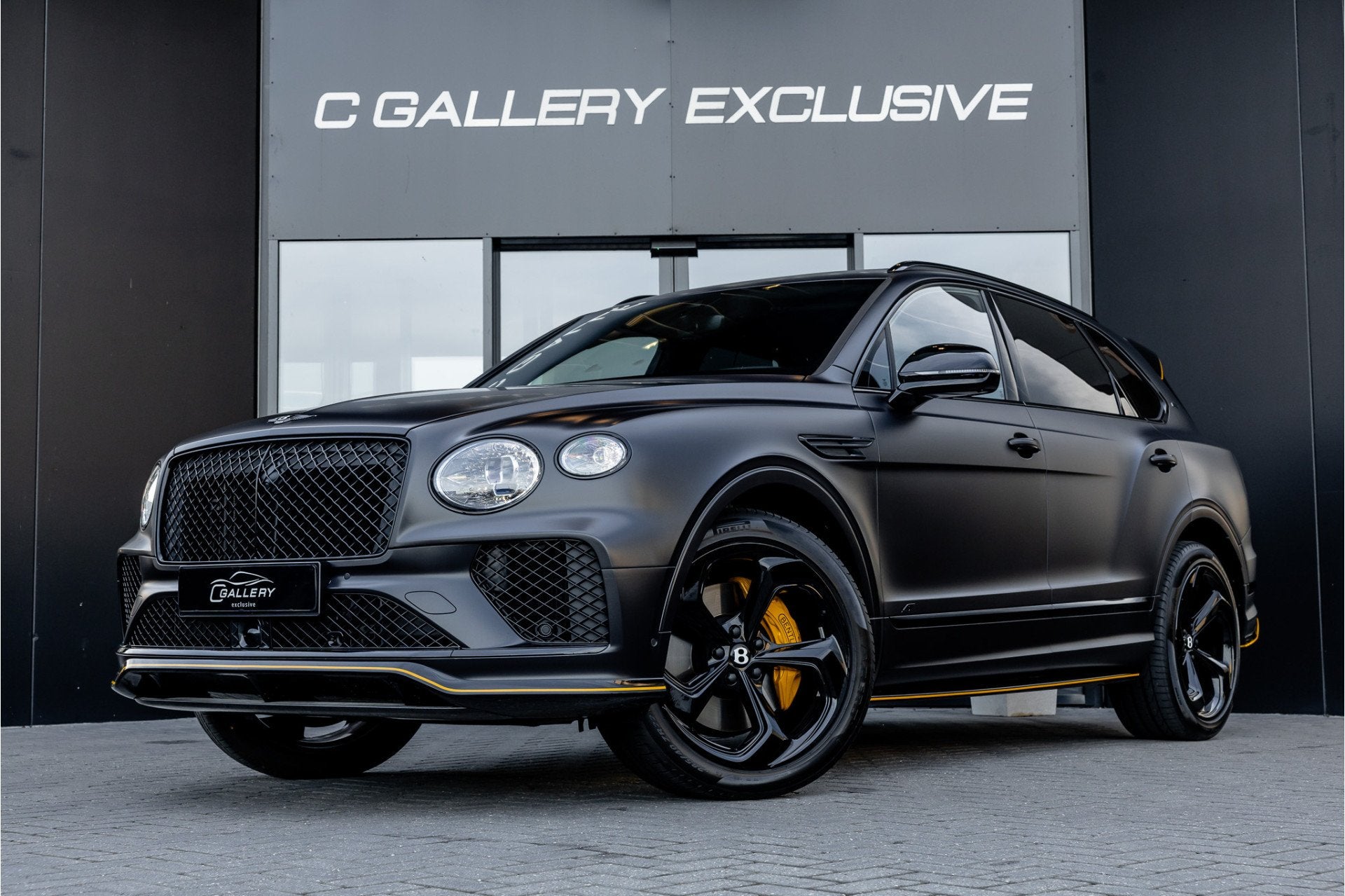 Bentley Bentayga 4.0 V8 S Black Edition - Panorama | B&O | S, Auto's, Automaat, Gebruikt, Zwart, Vierwielaandrijving