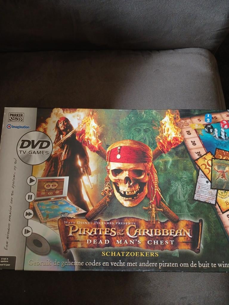 Pirates of the Caribbean: Dead Man's Chest DVD TV Games, Hobby en Vrije tijd, Gezelschapsspellen | Bordspellen, Drie of vier spelers