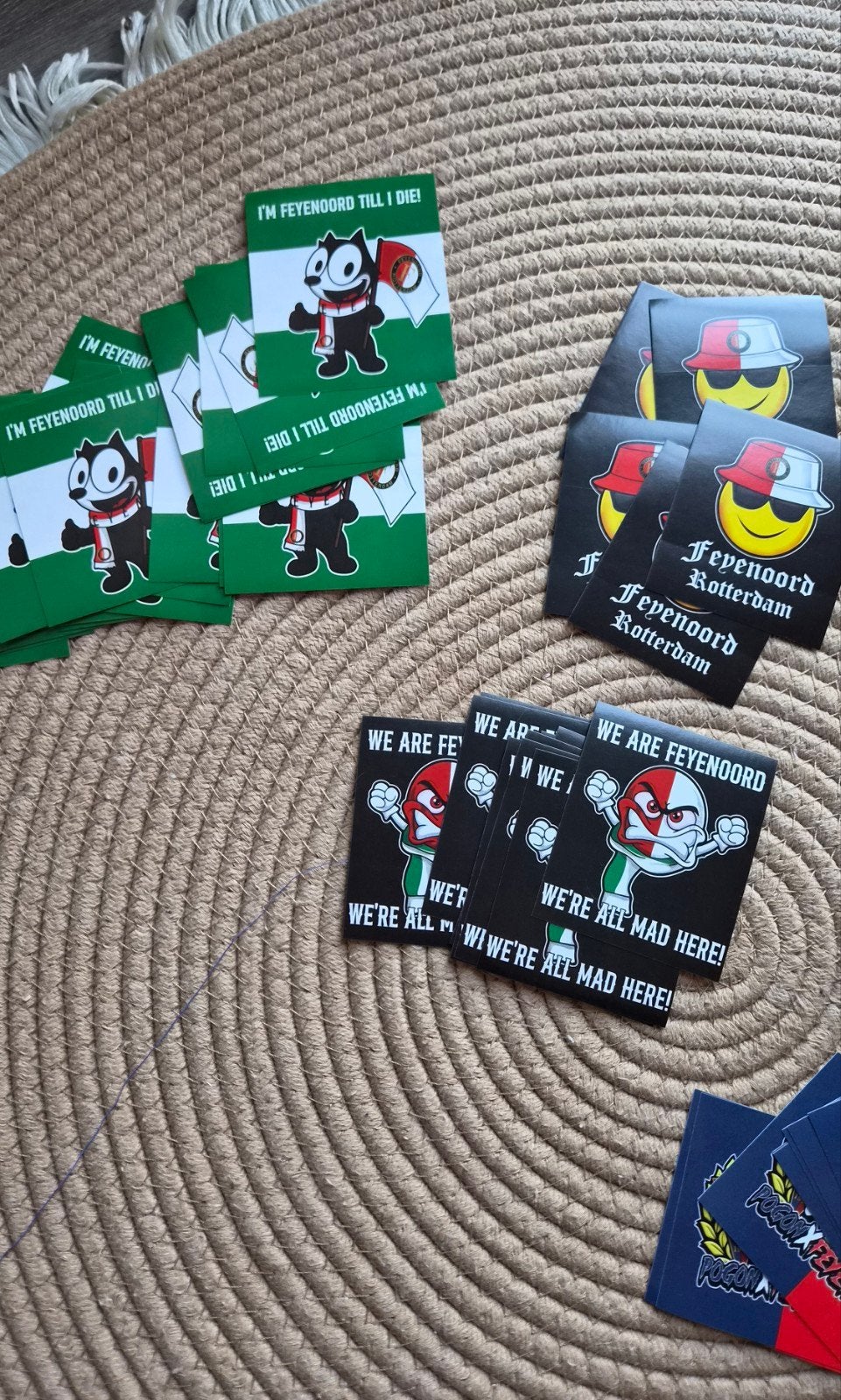 79 Feyenoord stickers - Diverse ontwerpen, Ophalen of Verzenden, Gebruikt, Sport