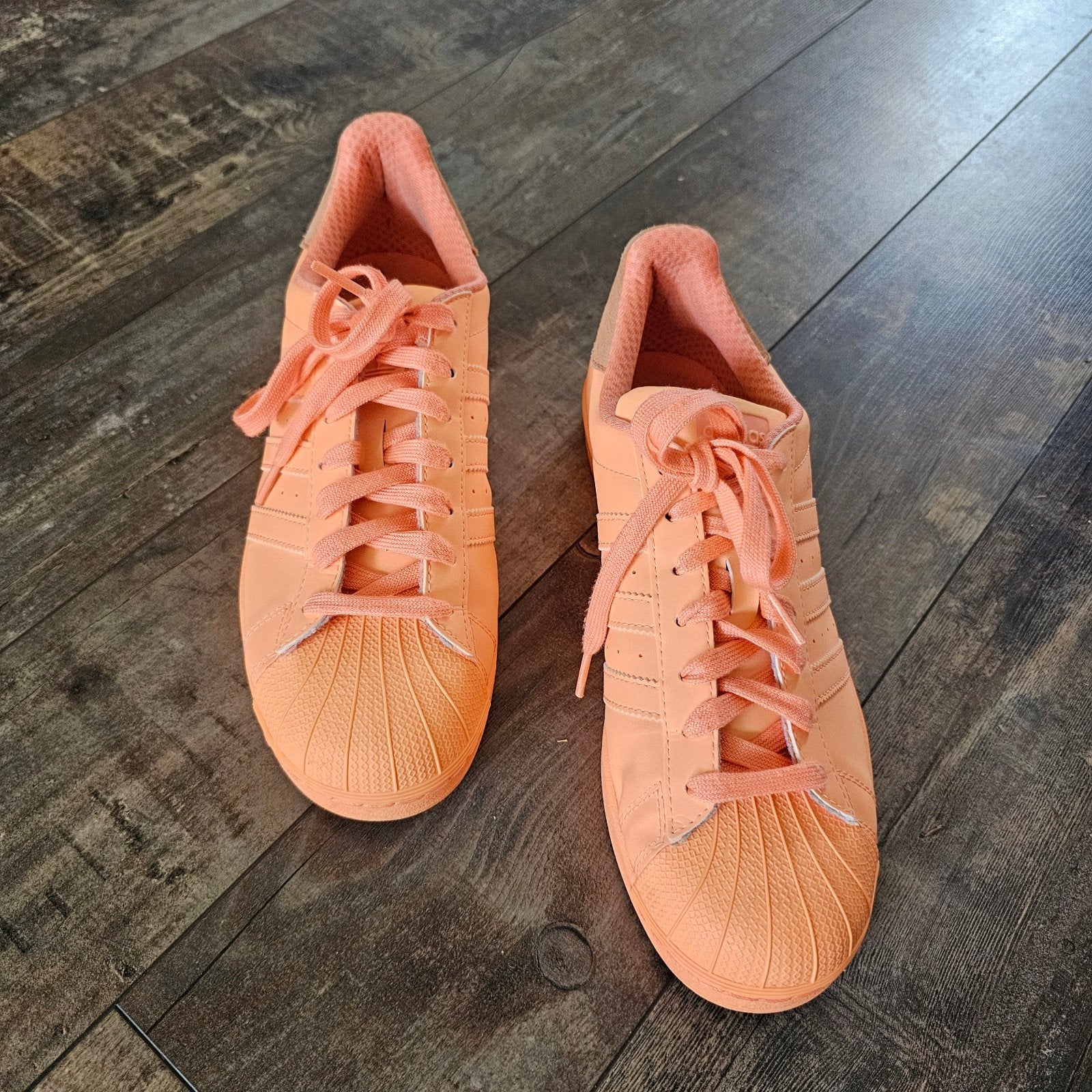 Adidas Superstar neon oranje/zalm kleurig, Overige kleuren, Verzenden, Zo goed als nieuw, Adidas