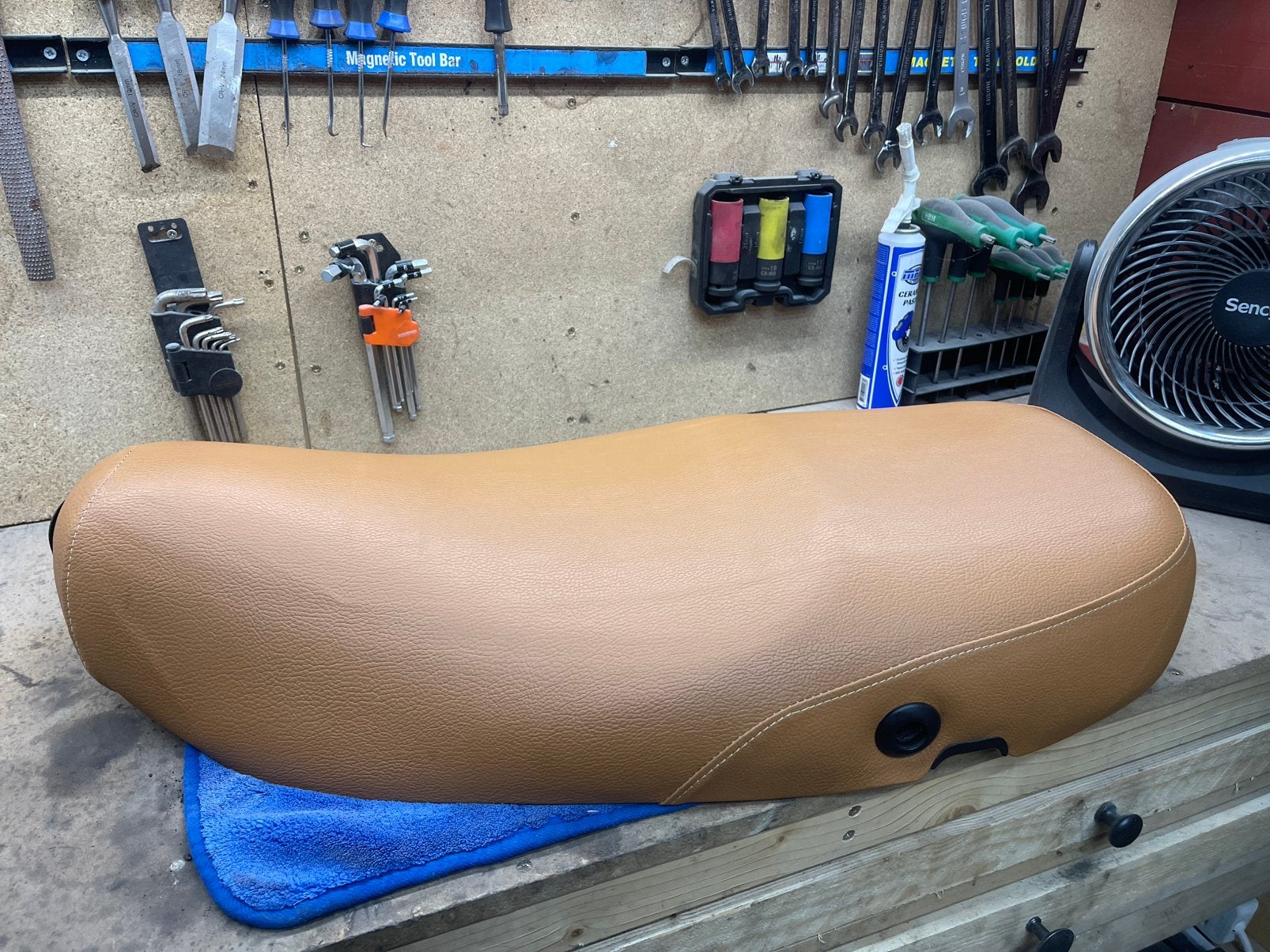 Vespa lx zadel “camel”, Ophalen of Verzenden, Zo goed als nieuw, Zadel, Vespa