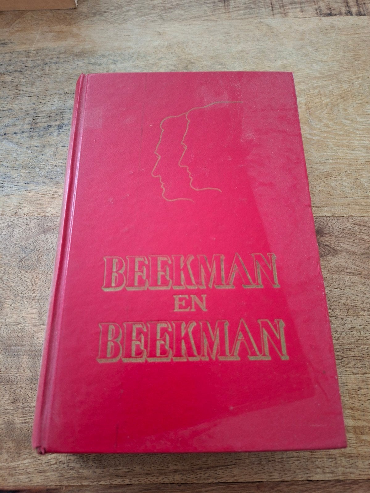 Boek Beekman en Beekman, Gelezen, Toon Kortooms, Ophalen of Verzenden, Overige uitgevers