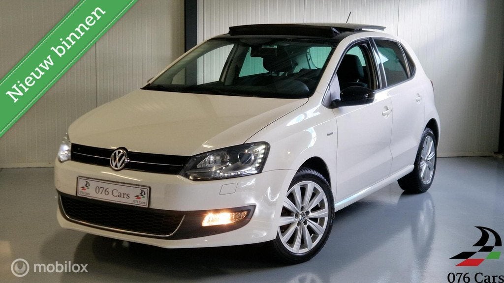 Volkswagen Polo 1.2-12V Match PANO XENON STOELVER. CRUISECON, Voorwielaandrijving, 972 kg, 1198 cc, Bedrijf