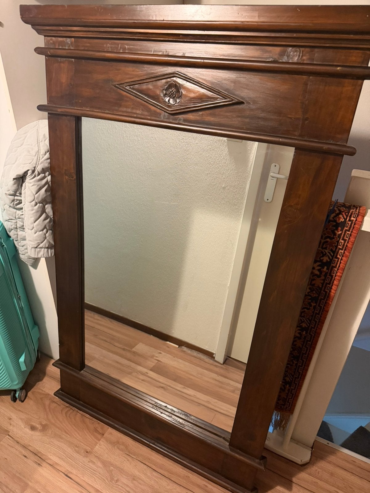 Grote klassieke houten spiegel – vintage / koloniale stijl, Ophalen, Rechthoekig, 50 tot 100 cm, 100 tot 150 cm