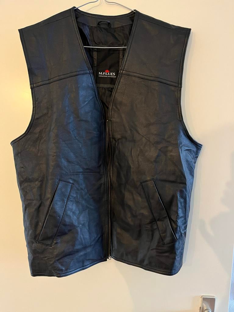 Zwart leren bodywarmer M.FLUES, Ophalen, Gedragen, Maat 52/54 (L), Zwart