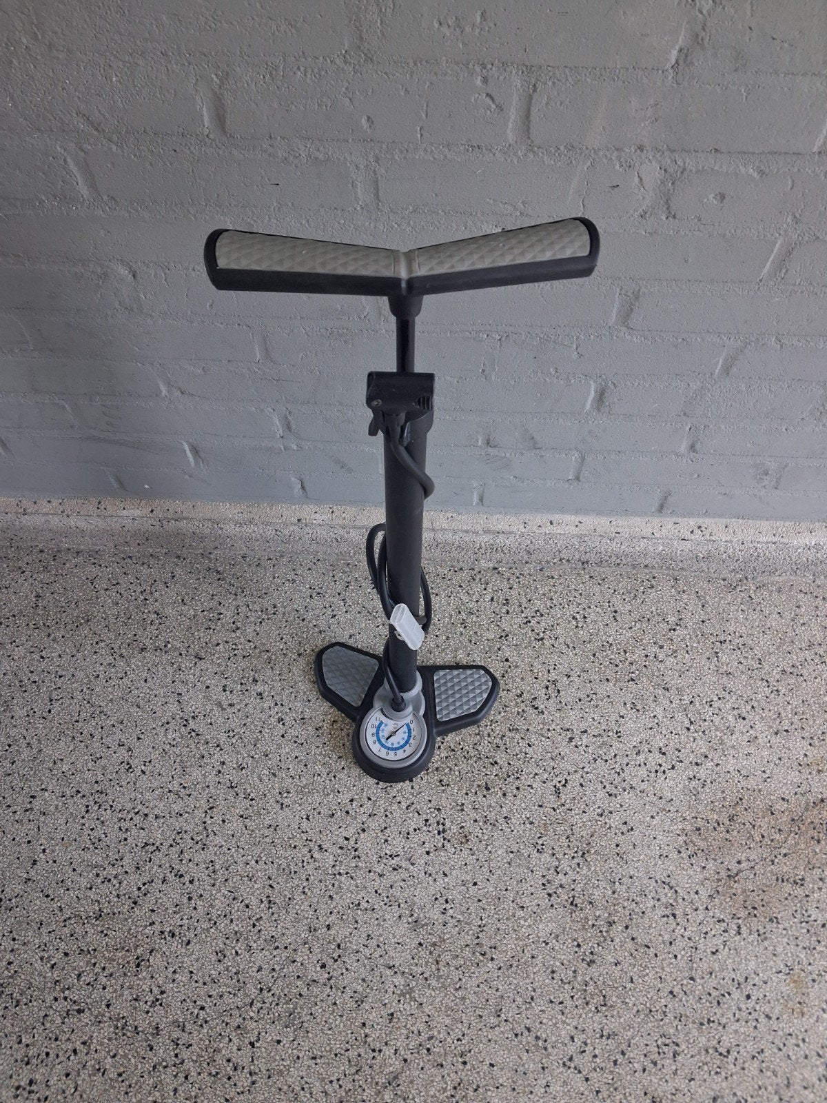 Te koop fiets pomp, Ophalen