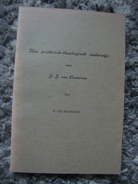 HET PRAKTISCH-THEOLOGISCH ONDERWIJS van JJ van Oosterzee, Ophalen of Verzenden, Gelezen