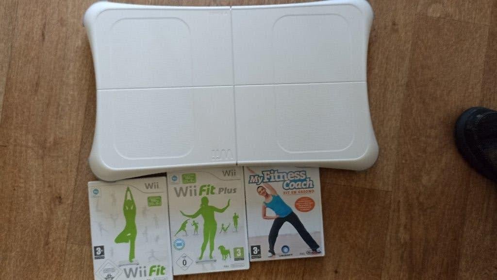 Wii balance board met 3 games, Ophalen, Zo goed als nieuw, Zonder controller