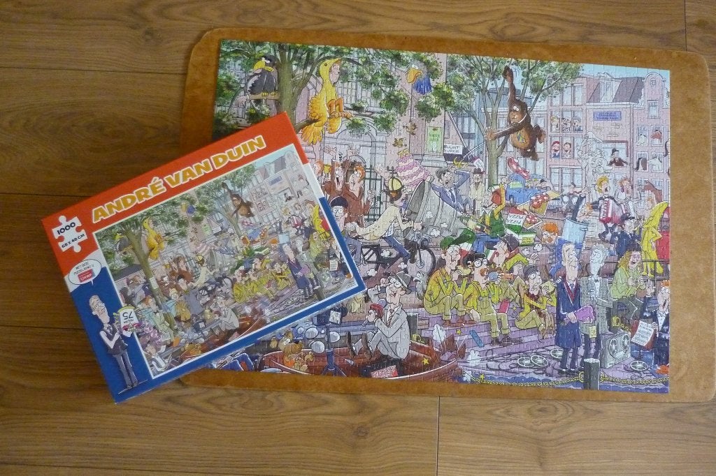 André van Duin puzzel '' 75 JAAR '' 1000 st., Hobby en Vrije tijd, Ophalen, 500 t/m 1500 stukjes, Gebruikt, Legpuzzel