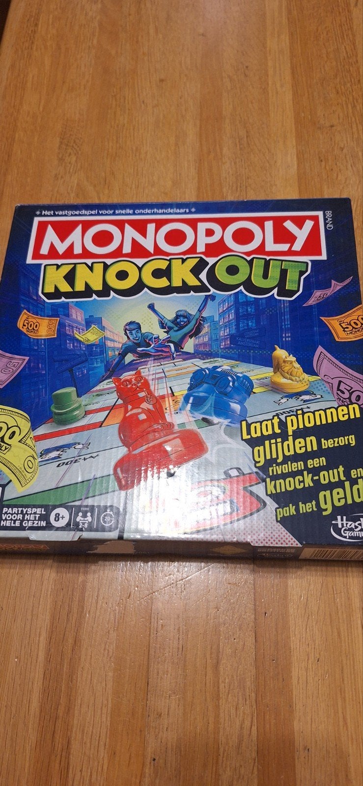 Monopoly Knock Out -Hasbro gezelschapsspel Zo goed als nieuw, Hobby en Vrije tijd, Gezelschapsspellen | Bordspellen, Vijf spelers of meer