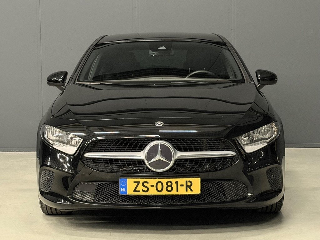 Mercedes-Benz A-klasse 200 A200 AUTOMAAT LEDER/CAMERA/PDC/CR, Auto's, Gebruikt, 4 cilinders, Leder en Stof, Origineel Nederlands