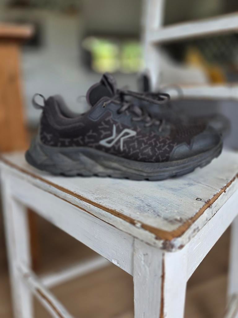 Revolution Race lichte wandelschoenen, maat 43, Ophalen of Verzenden, Zo goed als nieuw, Schoenen