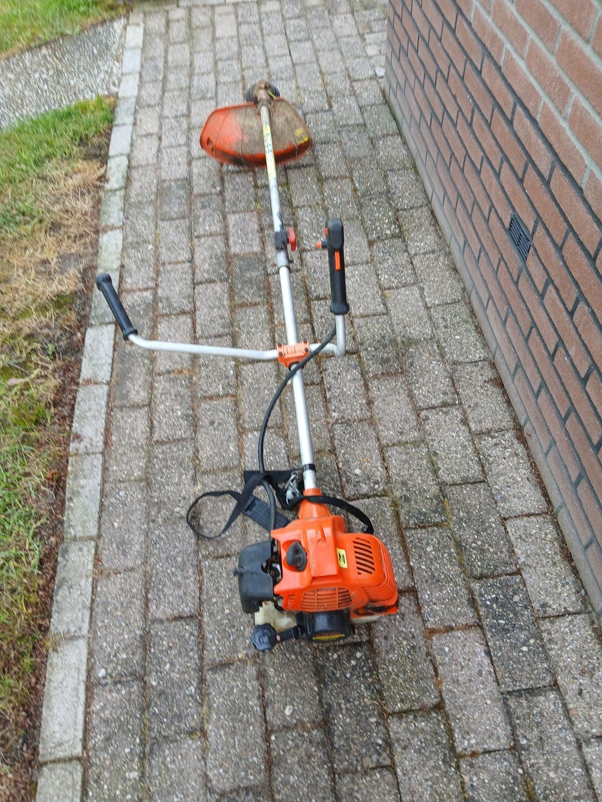 Tk goedwerkende bosmaaier bieden, Ophalen of Verzenden, Gebruikt, Benzine