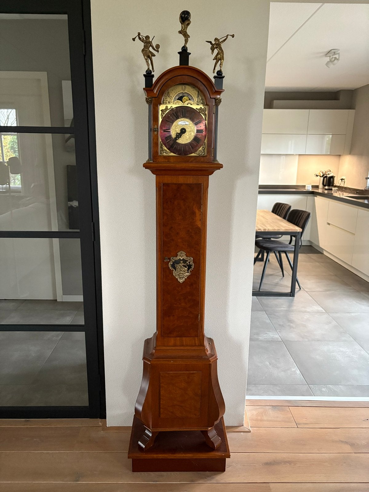 Westminster antieke  klok met maanfase en bronzen beelden, Ophalen