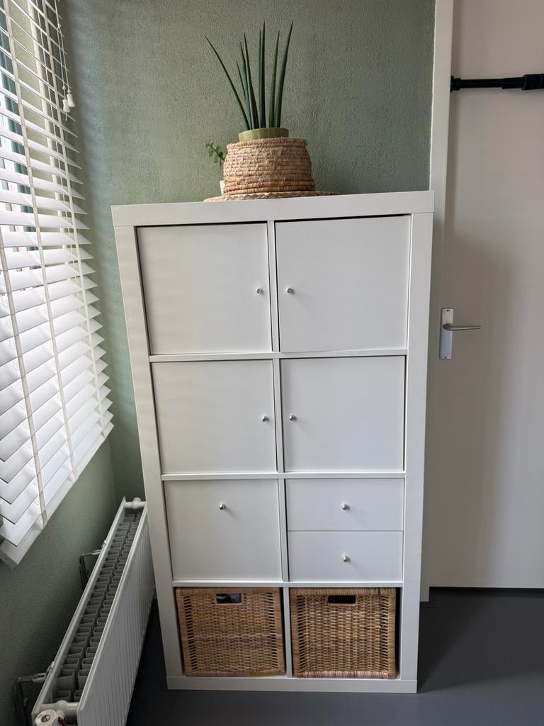 Kallax ikea kast 8 vakken, Ophalen, Zo goed als nieuw