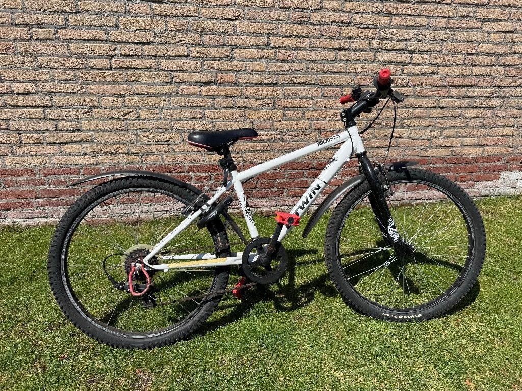 Kinderfiets mountainbike 24inch 6versn., Gebruikt, Geen vering, Ophalen, Overige merken