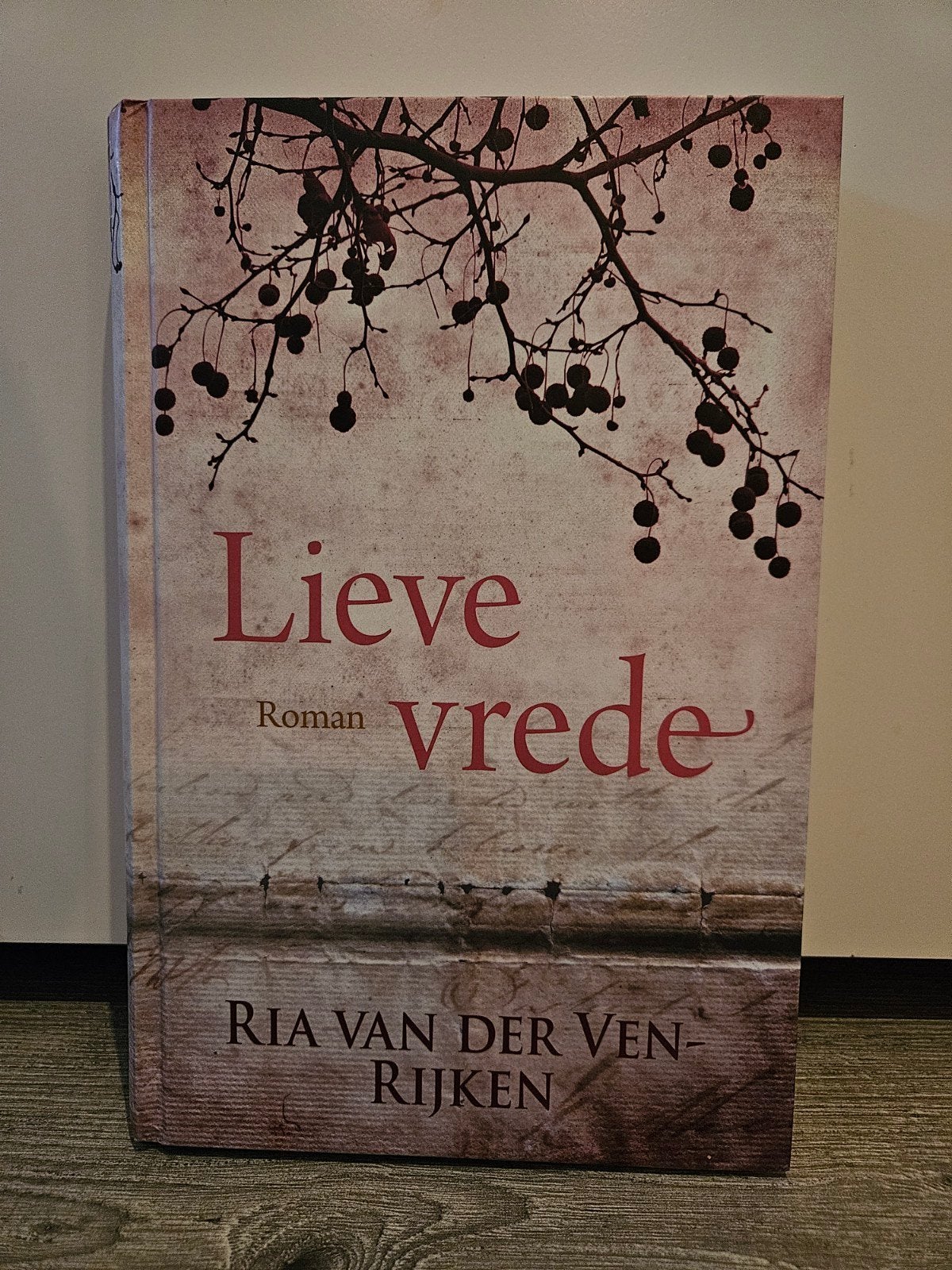Ria van der Ven-Rijken - Lieve vrede, Ophalen of Verzenden, Zo goed als nieuw, Ria van der Ven-Rijken