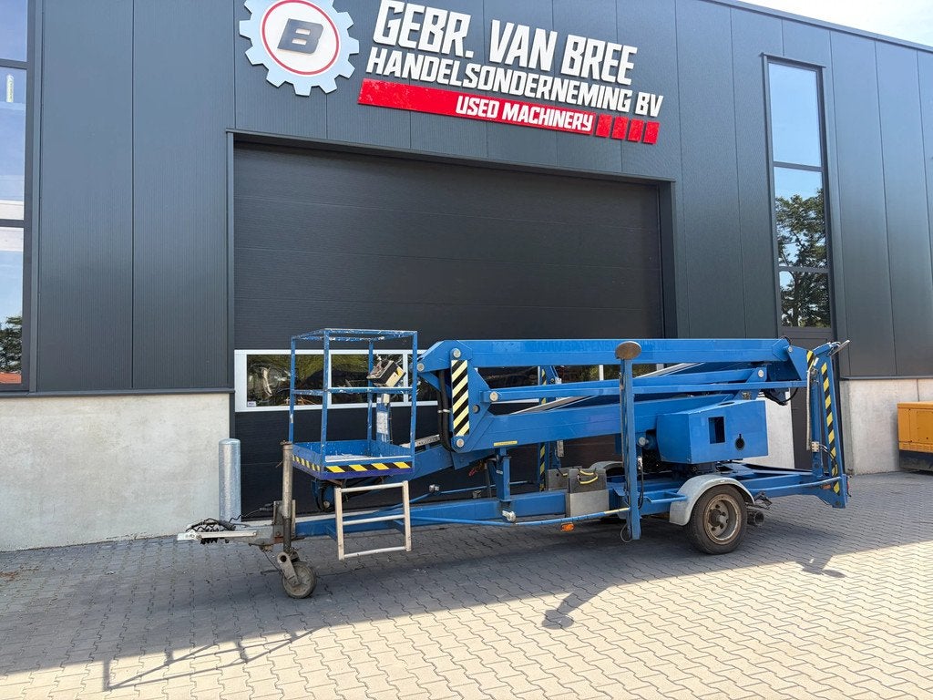 custers R20EHS aanhanger hoogwerker (bj 2005), Zakelijke goederen, Machines en Bouw | Liften, Steigers en Ladders