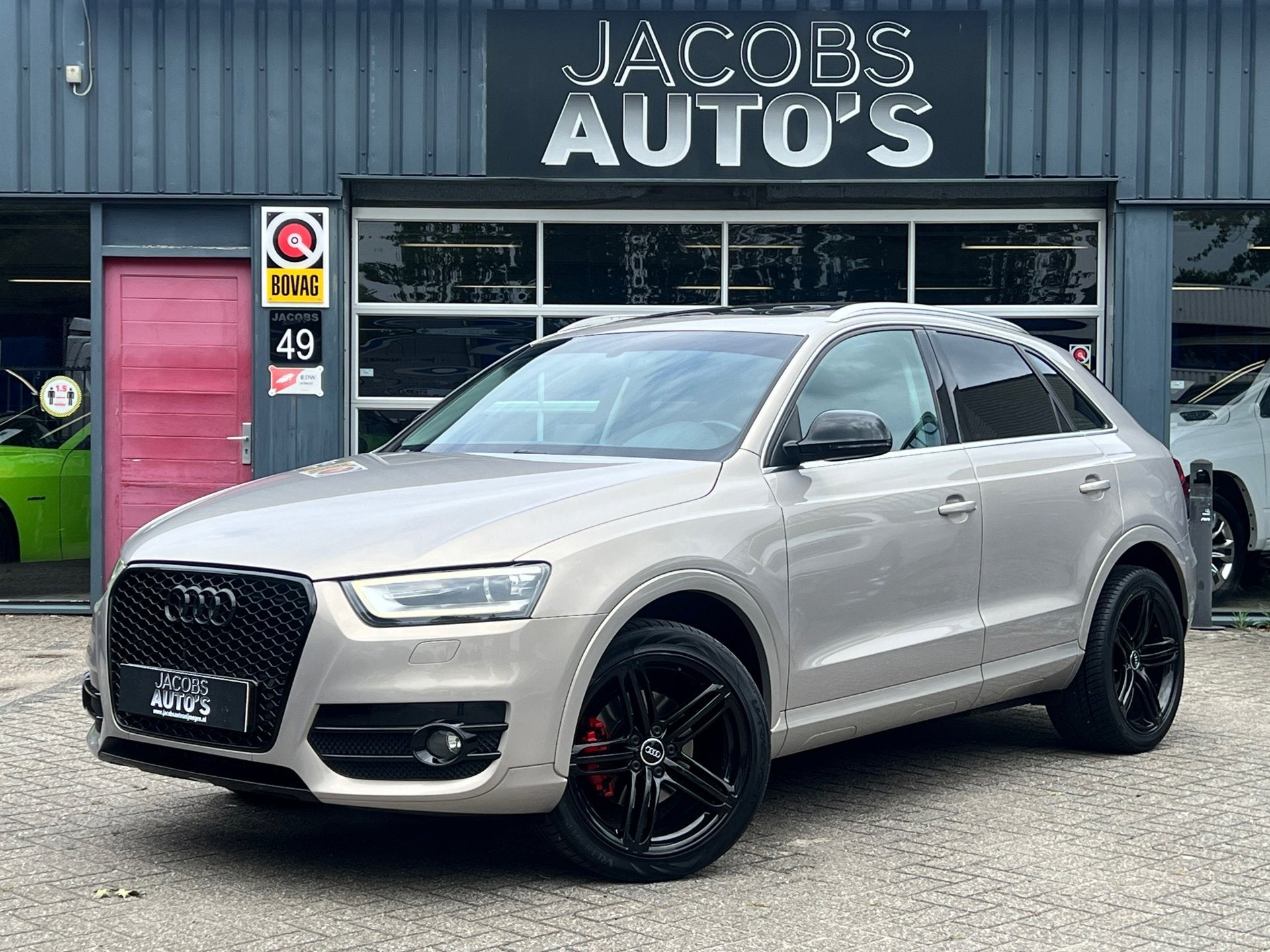 Audi Q3 2.0 TFSI quattro Pro Line, Euro 5, Gebruikt, Zwart, 4 cilinders