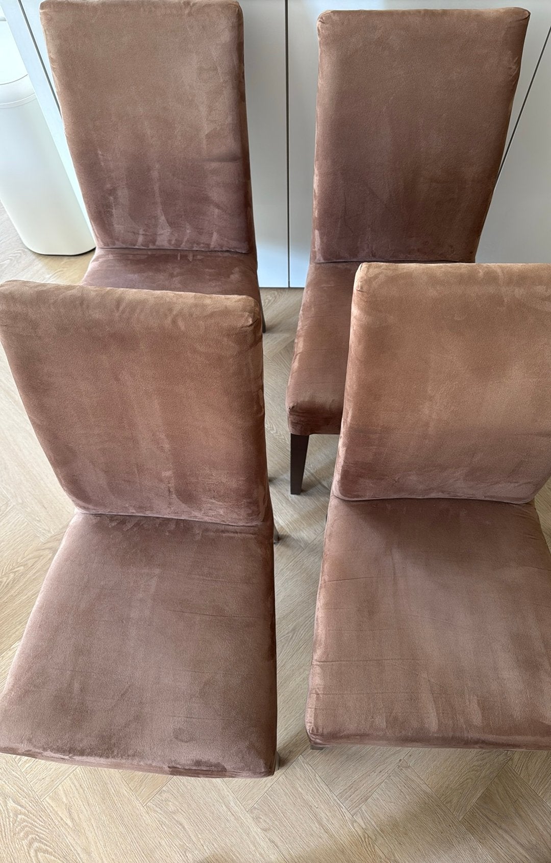 Set van 4 bruine eetkamerstoelen, Ophalen, Gebruikt, Bruin, Stof