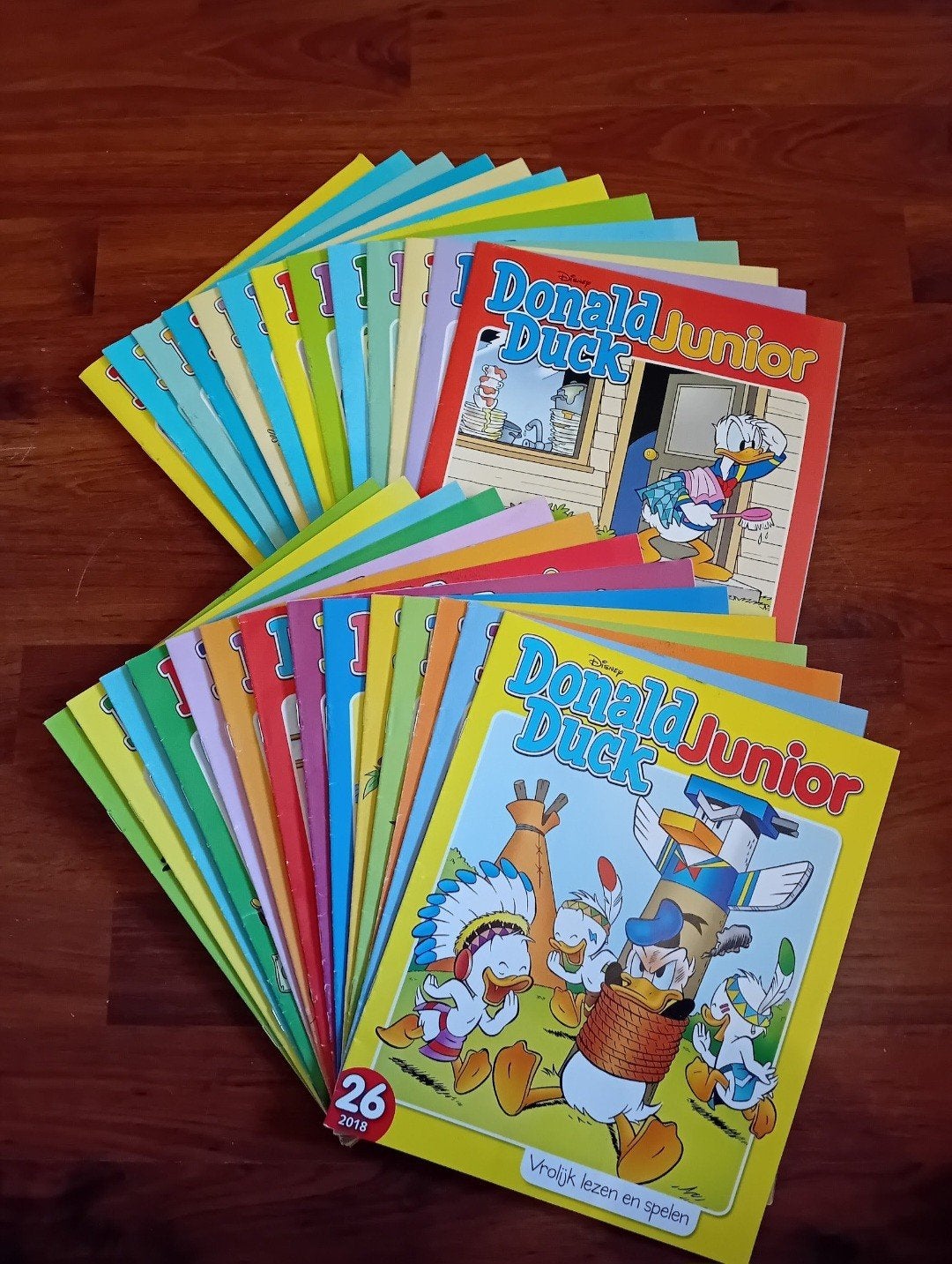 26x Donald Duck Junior ideaal voor beginnende lezers!, Complete serie of reeks, Ophalen of Verzenden, Gelezen, Donaldduck