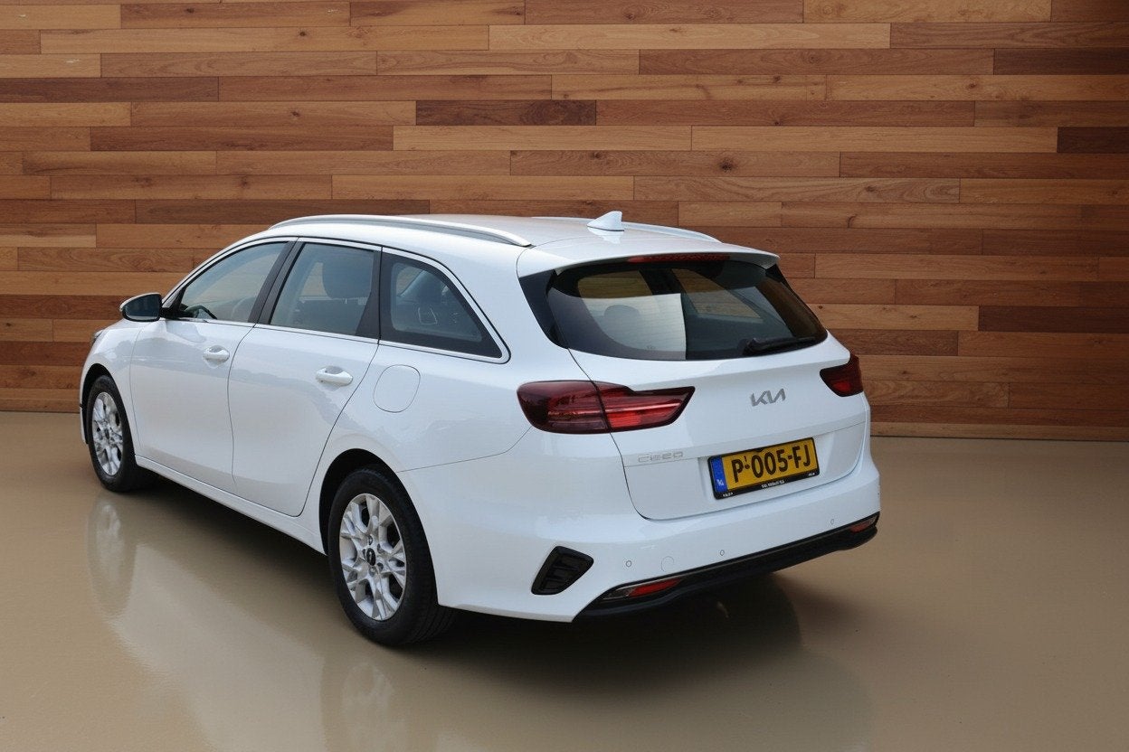 Kia Ceed Sportswagon 1.0 T-GDi DynamicLine | 120PK | CARPLAY, Voorwielaandrijving, Stof, Gebruikt, Met garantie (alle)