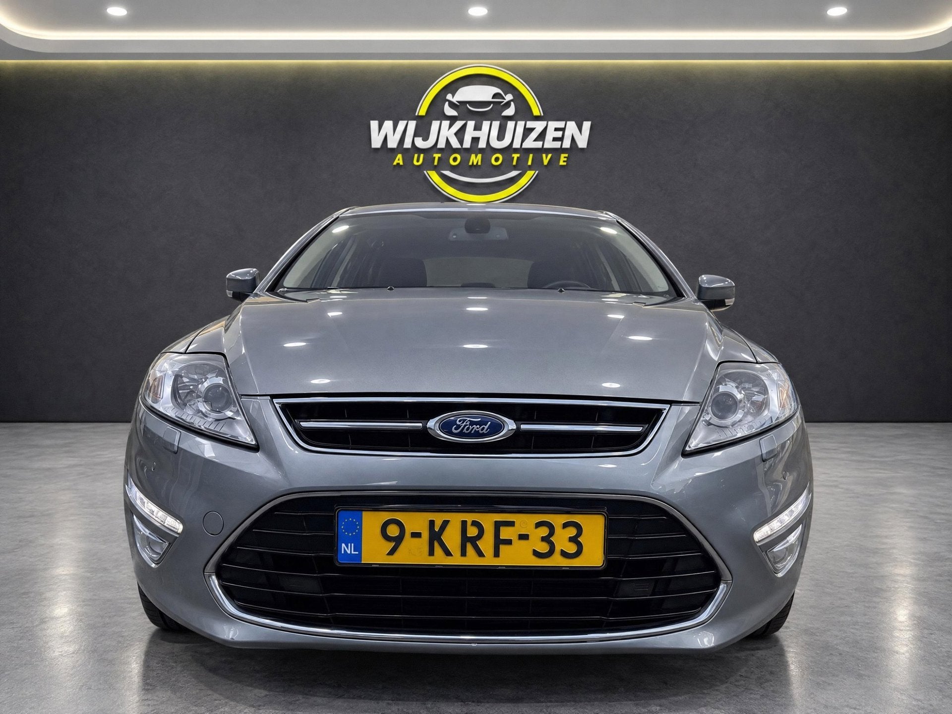 Ford Mondeo 1.6 EcoBoost Platinum met Leder ! Navigatie ! Sc, Auto's, Voorwielaandrijving, Gebruikt, Zwart, 4 cilinders