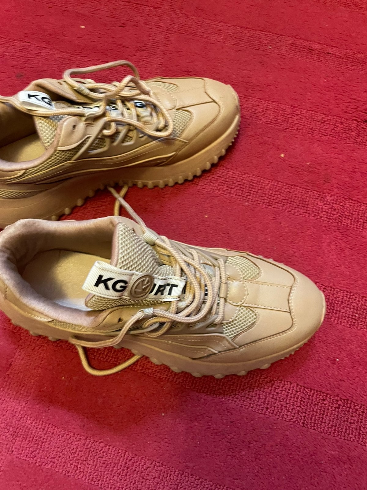 KG Kurt Geiger gympen, Ophalen, Zo goed als nieuw, Schoenen