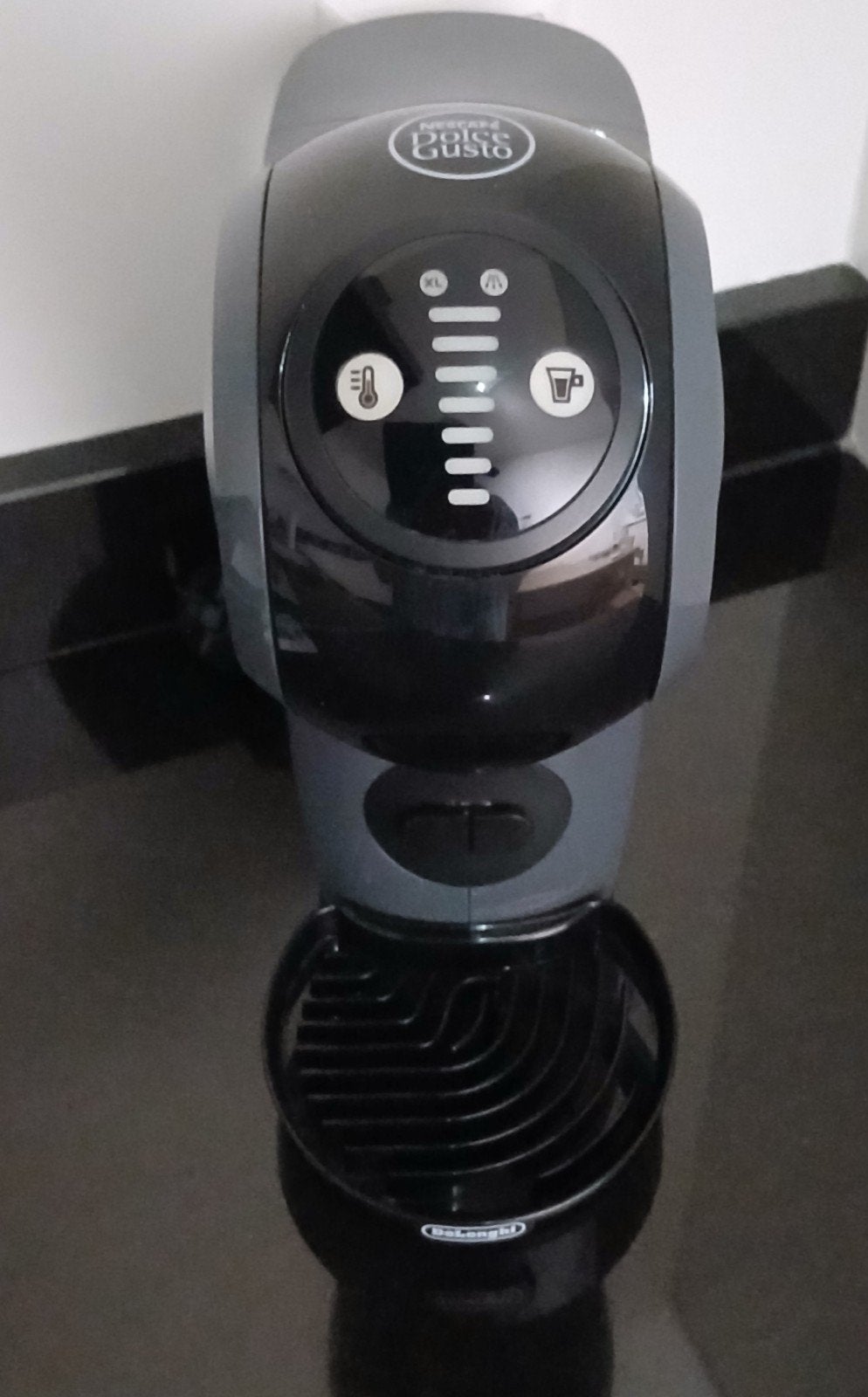 Nescafé Dolce Gusto Genio S. Koffietijd ! Antraciet + zwart, Ophalen of Verzenden, Zo goed als nieuw, Koffiepads en cups, Afneembaar waterreservoir