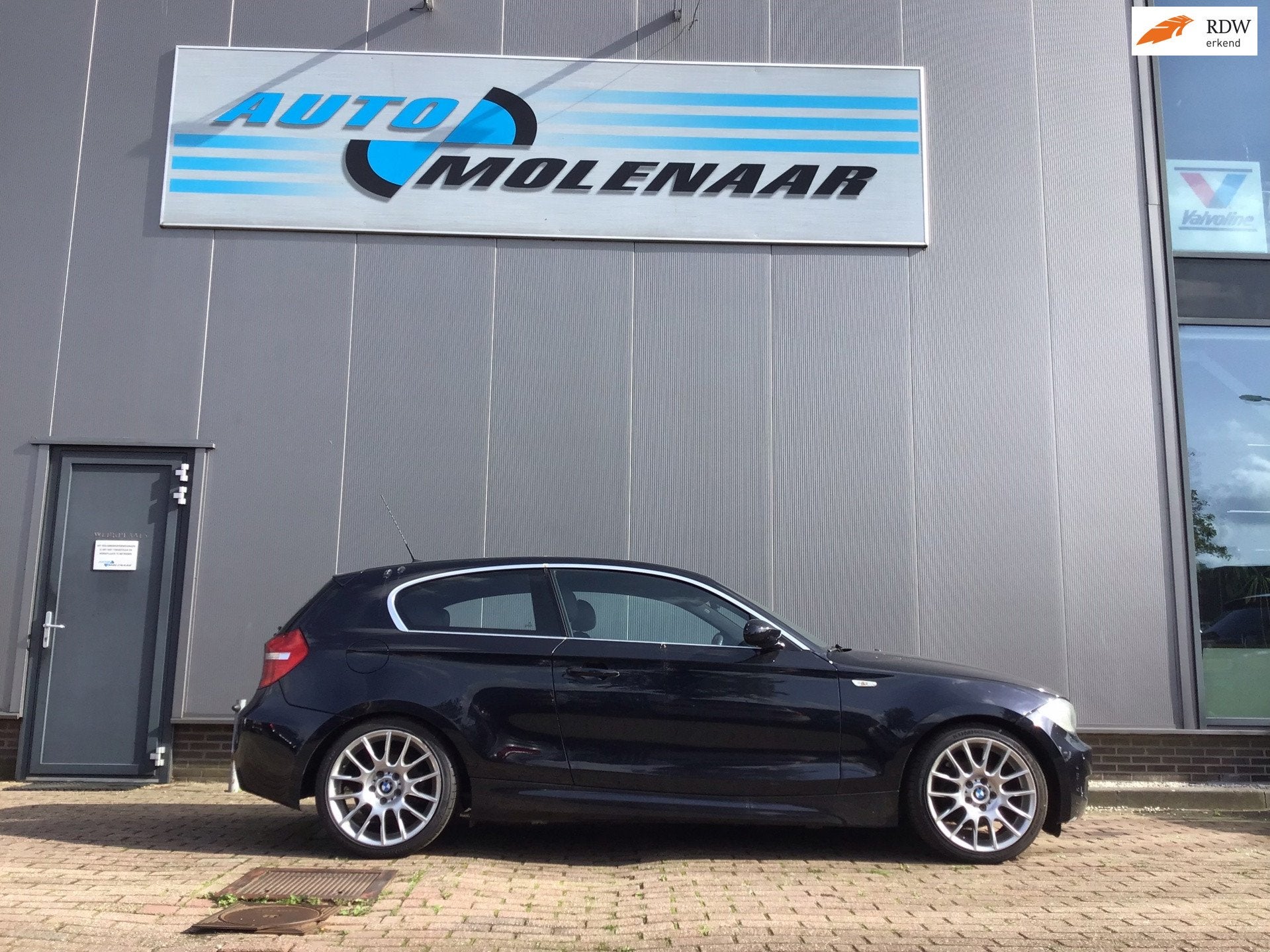 BMW 1-serie 116i, Auto's, 1-Serie, Achterwielaandrijving, Gebruikt, 4 cilinders