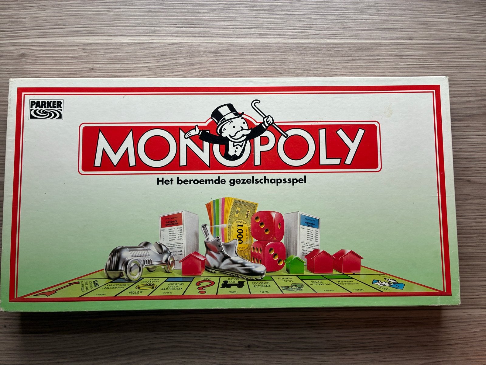 Monopoly - Het beroemde gezelschapsspel (Parker), Drie of vier spelers, Ophalen of Verzenden, Gebruikt