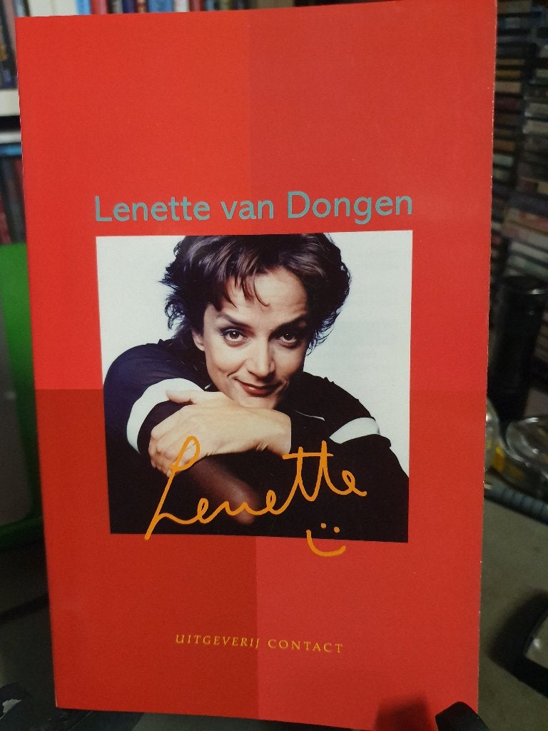 Lenette van Dongen Lenette, Ophalen